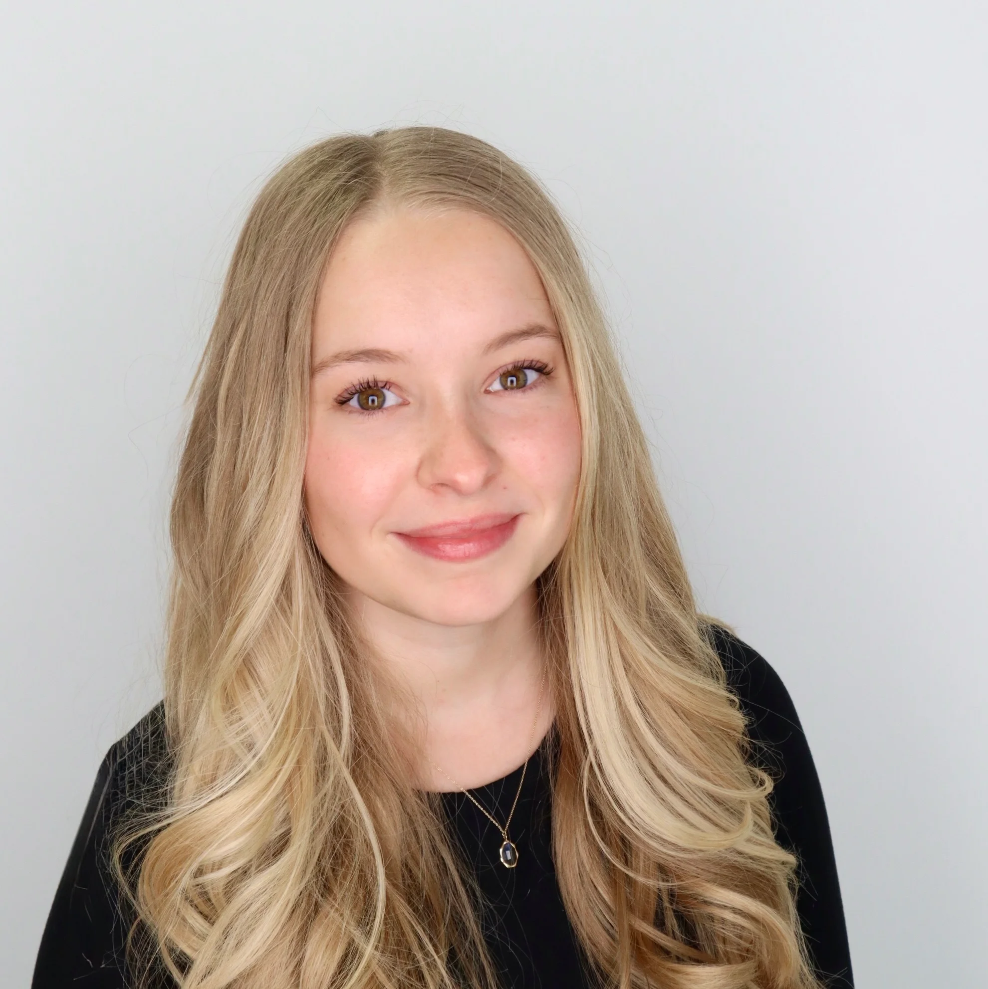Erin_G-Headshot Erin_Gallaghers